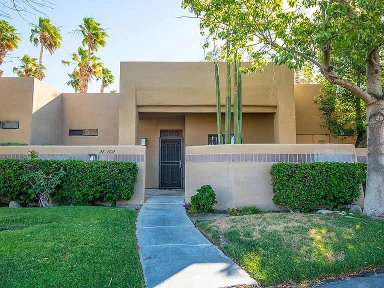28602 Taos Ct #28602 — Photo 6