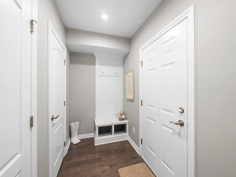 48894 Windfall Rd #1 — Photo 8