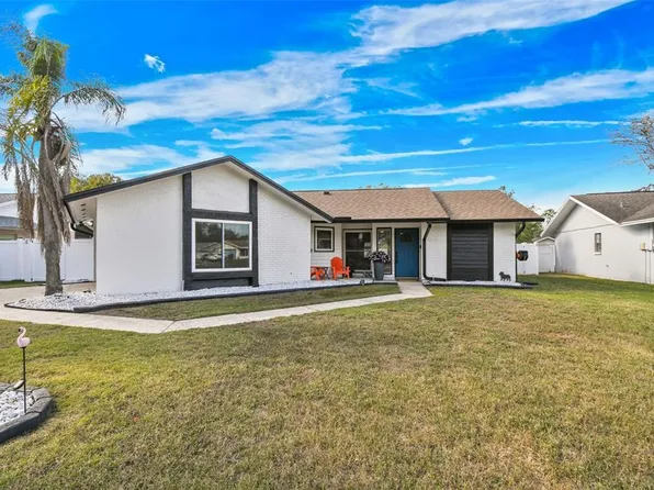 1729 Lake Crest Ave, Brandon, FL 33510