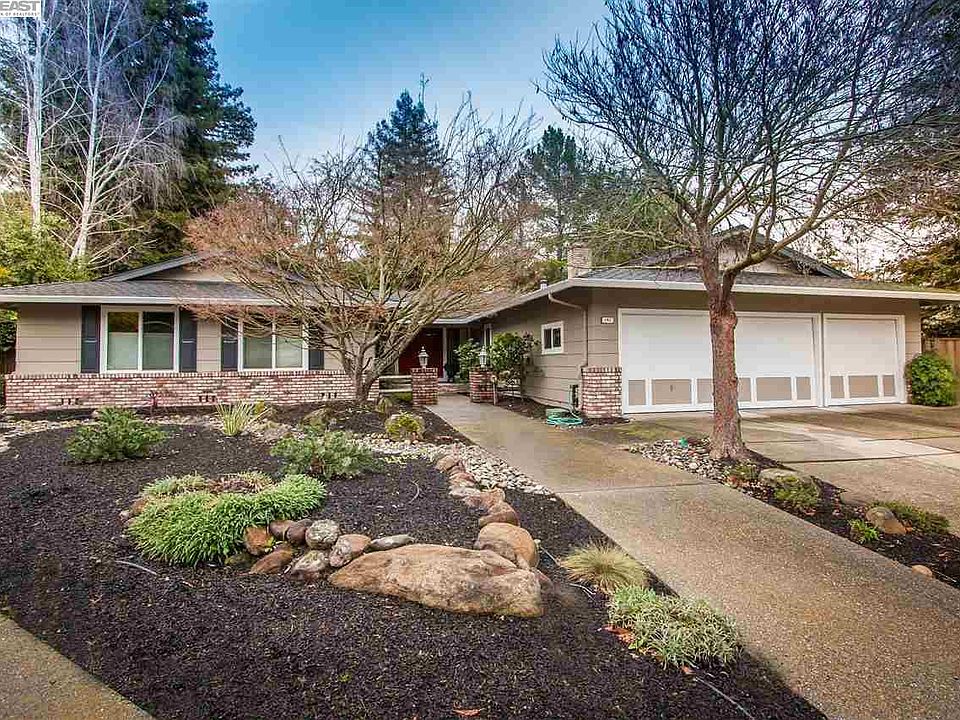 2nd image of 142 Monte Sereno Pl