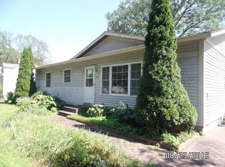 788 Church St, Northbridge, MA 01534