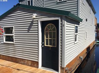 429 N Bridgeton Rd SLIP 7, Portland, OR 97217