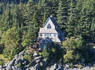 4316 Mud Bay Rd, Haines, AK 99827