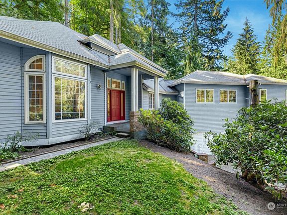 3rd image of 19704 192nd Ave NE #98077