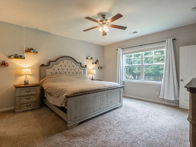30 Ellis Cir — Photo 24