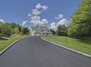 12 Knightsbridge Manor Rd, Purchase, NY 10577