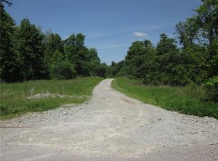 235 W McClain Rd, Belle Vernon, PA 15012