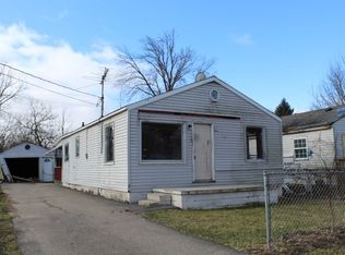 1345 Tremont Ave, Flint, MI 48505