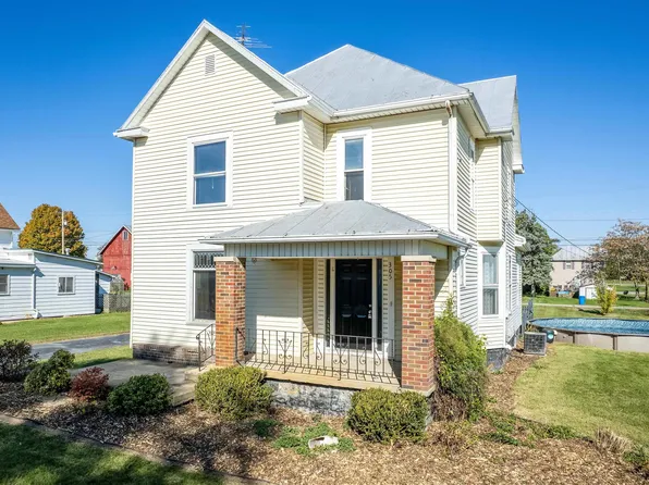 305 E Pearl St, Saratoga, IN 47382