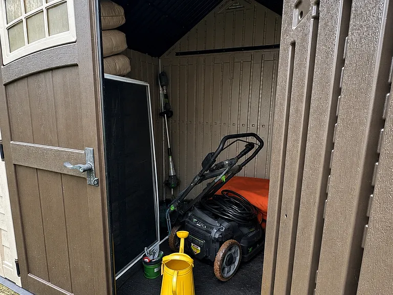 Shed