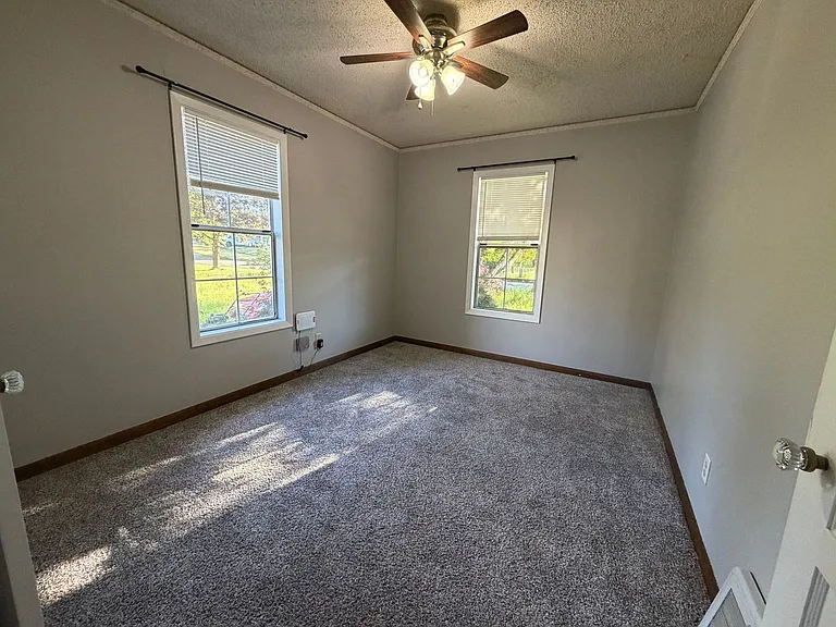 1324 SW Levens St — Photo 6