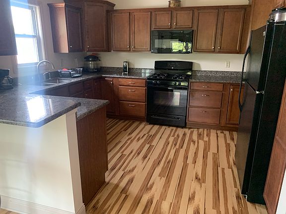 2nd image of 158 S Water St #3