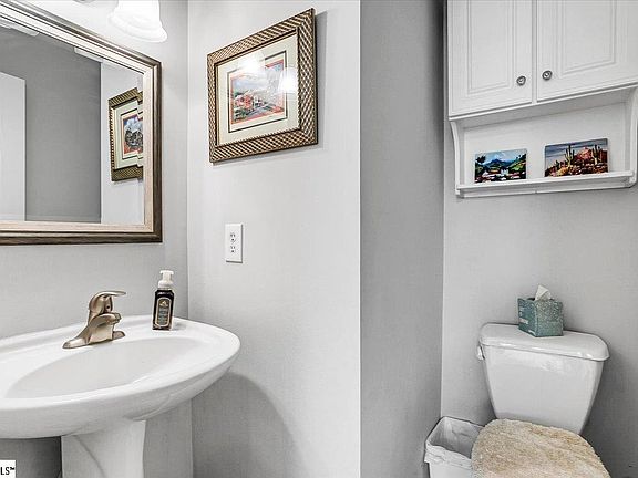 5th image of 113 Wyndham Ct