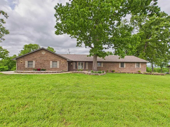 334 Forest Hills Dr, Mountain Home, AR 72653