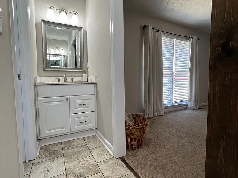 2020 Penrose Dr — Photo 18