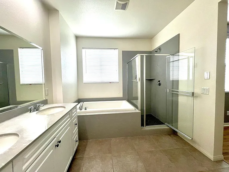 6072 Snapdragon St — Photo 23