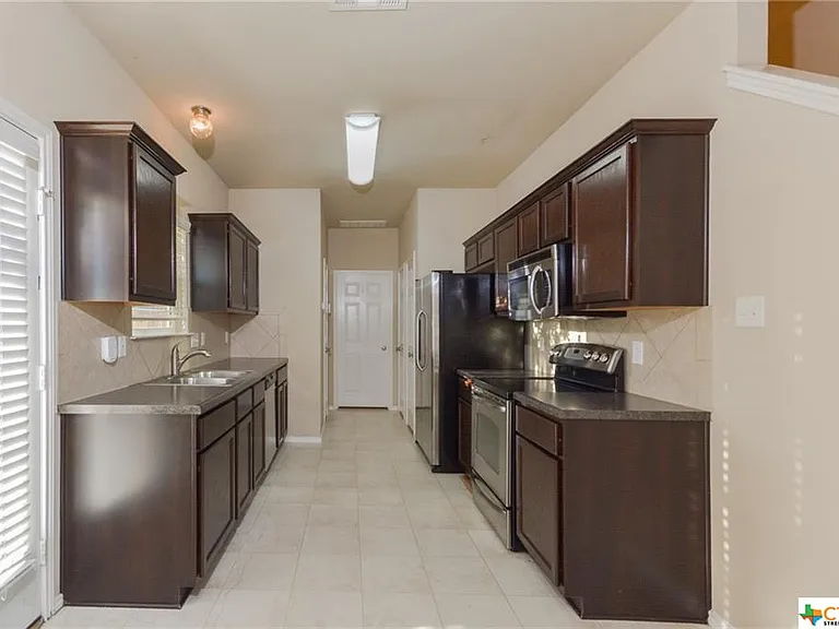 2103 Ryan Dr — Photo 14