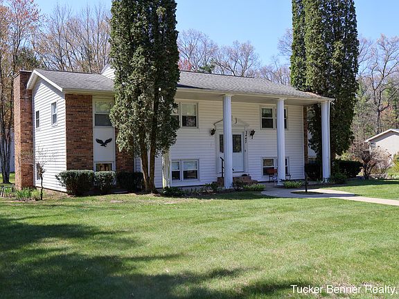 2nd image of 2447 W White Lake Dr