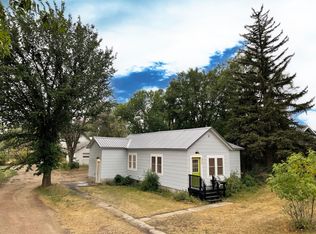 317 2nd Ave NW, Watford City, ND 58854