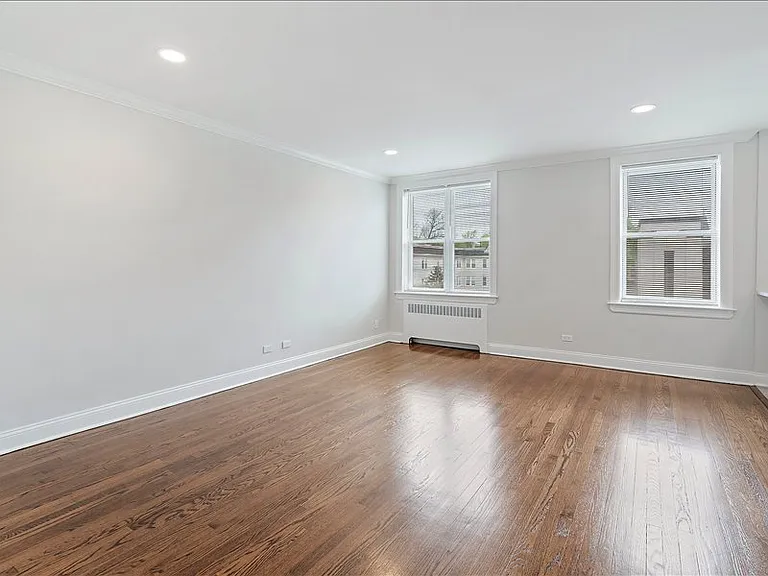 188 Bellevue Ave Apartments — Photo 27
