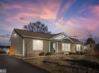 1211 Dewberry Dr, Fredericksburg, VA 22407