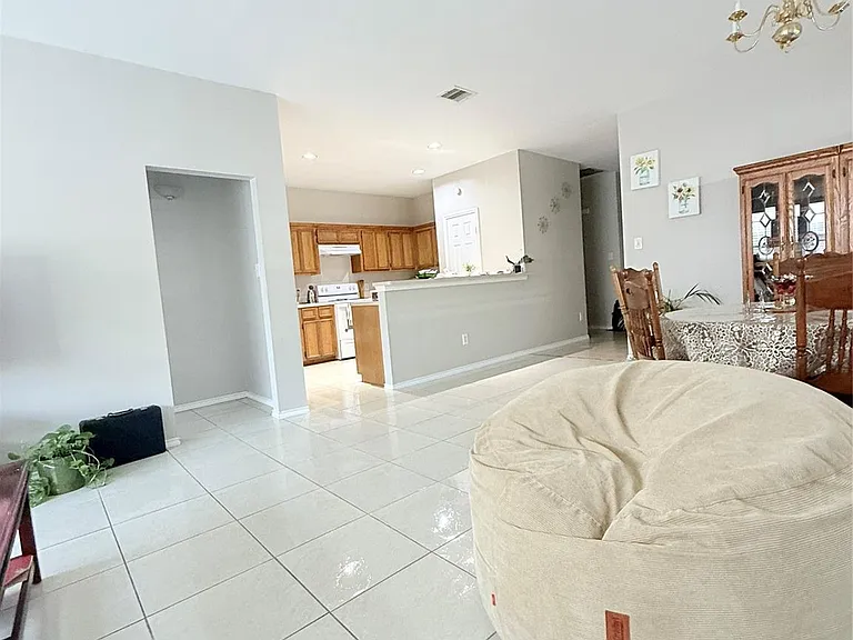 12818 Magenta Oaks Dr — Photo 8