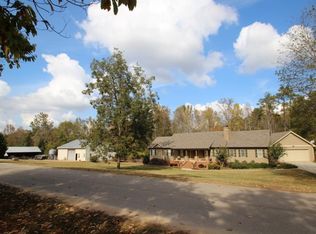 342 Jones Rd, Jefferson, GA 30549