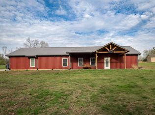713 N Gillock Rd, Glasgow, KY 42141