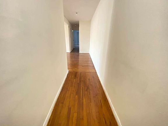 2nd image of 51-55 Van Kleeck St #6
