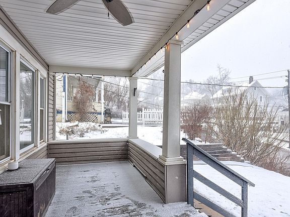4th image of 319 Frank St