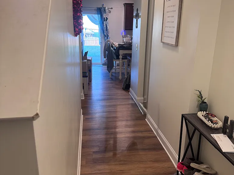 1617 Maddox Park Dr — Photo 3