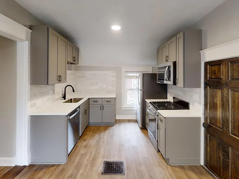 4141 Terrace St #1 — Photo 3