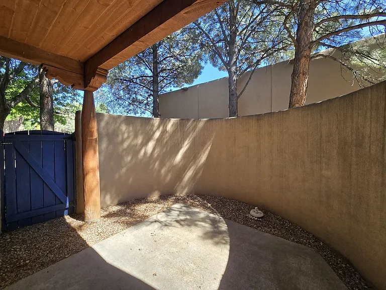 601 W San Mateo Rd #124 — Photo 20