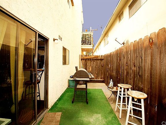 5th image of 746 N Eucalyptus Ave APT 9