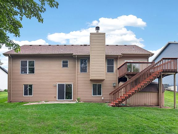 4th image of 5440 SE 26th Ct