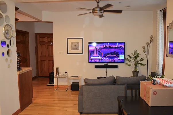 Rented by OvCo Realty | media 3