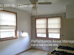 3730 N 88th St, Milwaukee, WI 53222