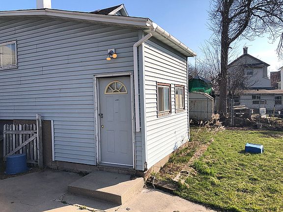 2nd image of 311 8th Ave