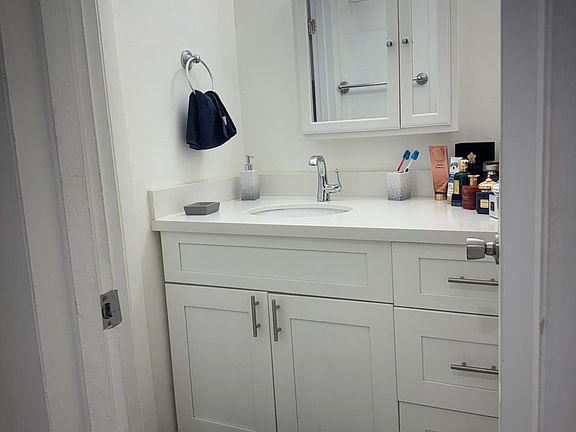 4th image of 6730 W Flagler St #2