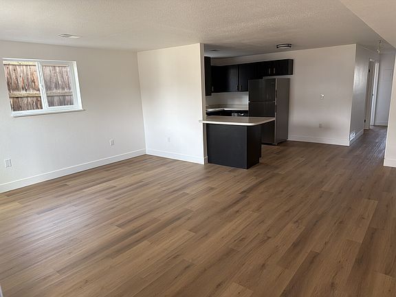 2nd image of 412 S 7th Ave