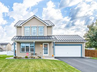 5 Wycombe Pl, Rochester, NY 14612