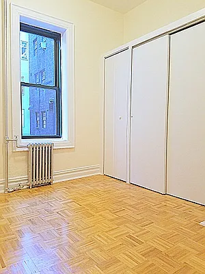 Rented by City Connections Realty | media 18