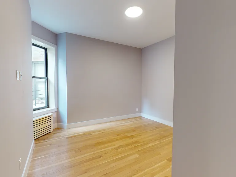 1061 Saint Nicholas Ave #4 — Photo 8