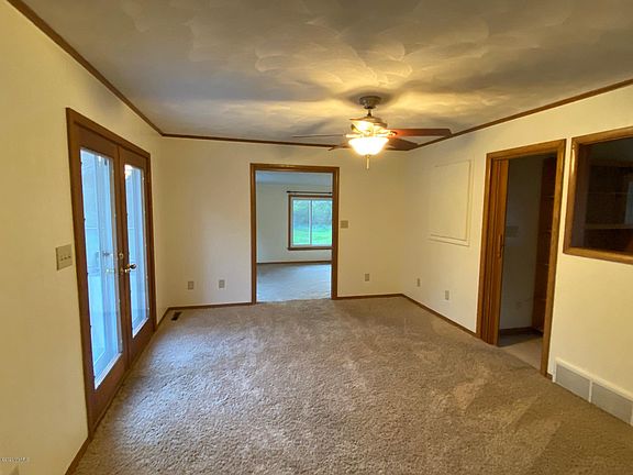 4th image of 968 Hillbrook Dr