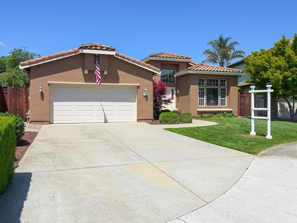 1st image of 725 San Marcos Ct