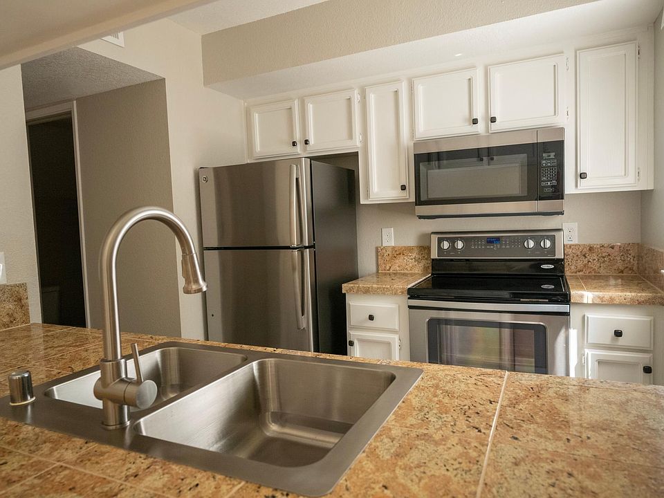 1st image of 11801 Fair Oaks Blvd APT 15