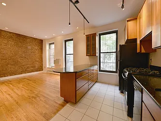 Rented by Cooper & Cooper Real Estate