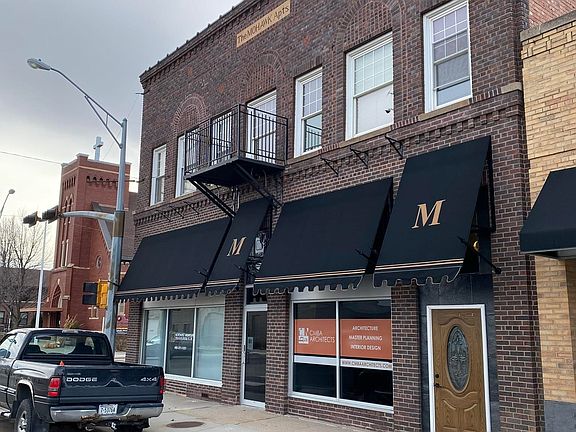 3rd image of 128/130 S 5th St