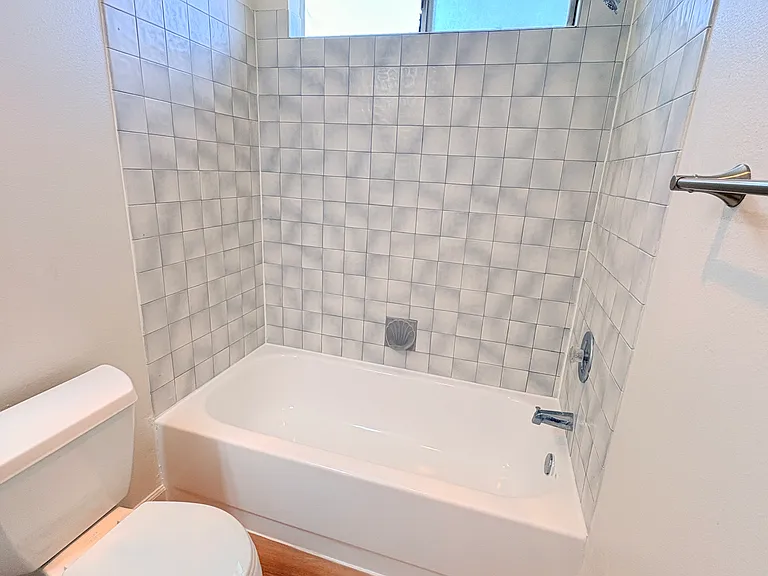 311 E Cedar Ave #207 — Photo 12