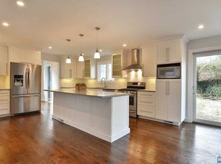 63 Carleton Ter, Cresskill, NJ 07626